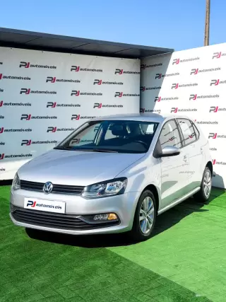 VW Polo 1.0 Confortline Nav — fotografia 1