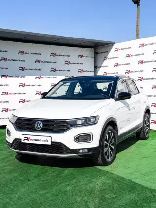 VW T-Roc 1.0 TSI — fotografia 1