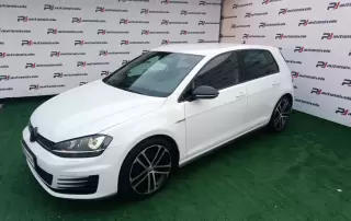 VW Golf 2.0 TDi GTD — fotografia 1
