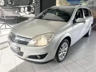 Opel Astra Caravan 1.7 CDTi Cosmo ecoFLEX — fotografia 1