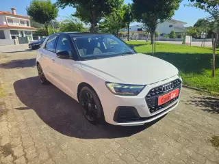 Audi A1 Sportback 30 TFSI Advanced S tronic — fotografia 1