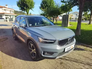 Volvo XC 40 1.5 T5 PHEV Inscription Expression — fotografia 1