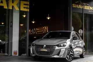 Peugeot 208 1.2 Hybrid GT e-DCS6 — fotografia 1