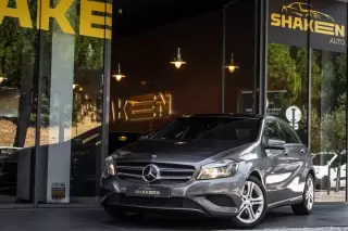 Mercedes-Benz A 180 D 7g Dct Style — fotografia 1