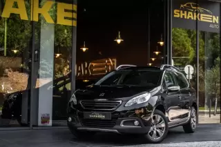Peugeot 2008 1.2 PureTech Allure — fotografia 1