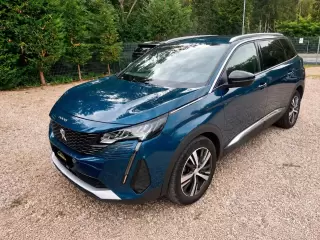 Peugeot 5008 Bluehdi 130 Eat8 Allure — fotografia 1