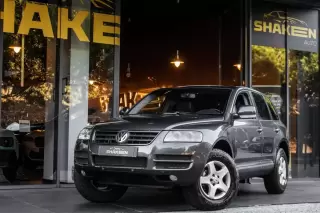 VW Touareg 2.5 TDi Tiptronic — fotografia 1