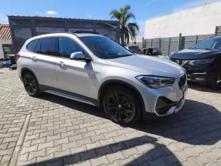 BMW X1 25 e xDrive Line Sport — fotografia 1
