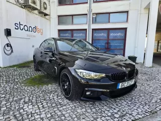 BMW 420 i Pack Desportivo M Auto — fotografia 1