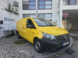 Mercedes-Benz eVito Tourer Longa PRO — fotografia 1
