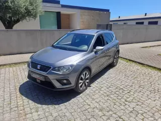Seat Arona 1.6 TDI Reference — fotografia 1