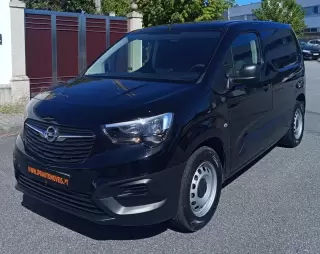 Opel Combo-e 50 kWh L1H1 Edition Plus — fotografia 1