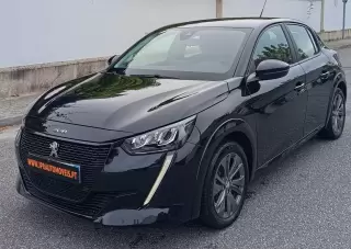 Peugeot e-208 50 kWh Active Pack — fotografia 1