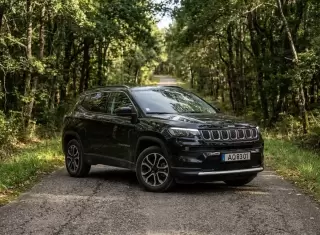 Jeep Compass 1.3 TG Limited — fotografia 1