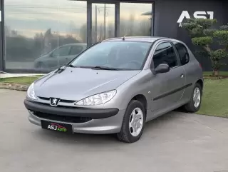 Peugeot 206 Van 1.4 HDi — fotografia 1