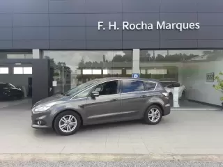 Ford S-Max 2.0 TDCi Titanium — fotografia 1