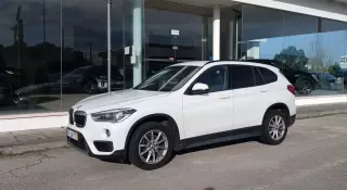 BMW X1 16 d sDrive Auto Advantage — fotografia 1
