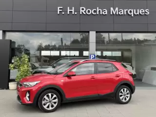 Kia Stonic 1.2 Dynamic — fotografia 1