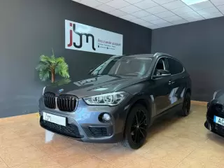 BMW X1 16 d sDrive Line Sport — fotografia 1