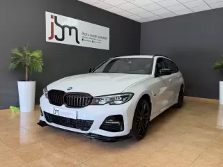 BMW 330e Pack Desportivo M Auto — fotografia 1
