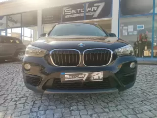 BMW X1 16 d sDrive — fotografia 1