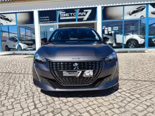 Peugeot 208 1.2 PureTech Active Pack — fotografia 1