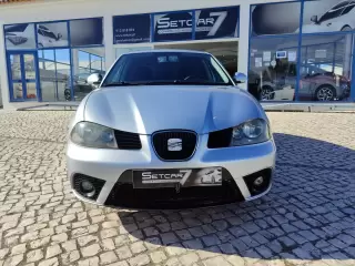 Seat Ibiza 1.4 TDi Sport — fotografia 1