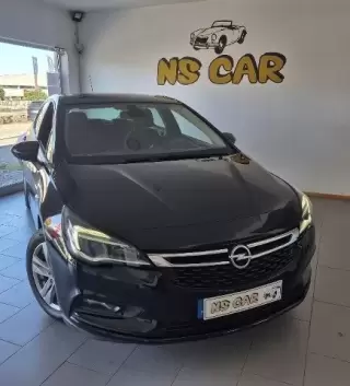 Opel Astra 1.0 EDITION — fotografia 1