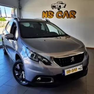 Peugeot 2008 1.2 ACTIVE — fotografia 1