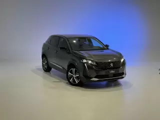 Peugeot 3008 1.5 BlueHDi Allure Pack — fotografia 1