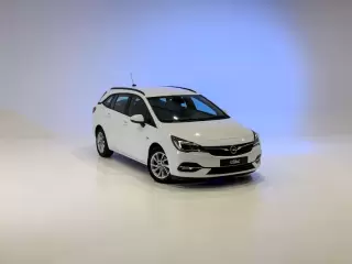 Opel Astra Sports Tourer 1.5 D Ultimate S/S — fotografia 1