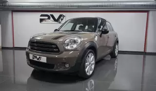 MINI Countryman Cooper Park Lane Chili — fotografia 1