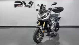 Honda X ADV 750 — fotografia 1