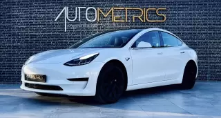 Tesla Model 3 Standard Range Plus RWD — fotografia 1