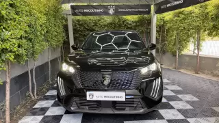 Peugeot 2008 PureTech 100 Style — fotografia 1