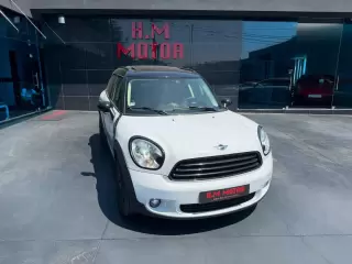 MINI Countryman Cooper D — fotografia 1