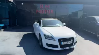 Audi TT Roadster 2.0 TFSi S-line — fotografia 1