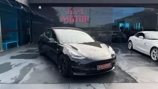 Tesla Model 3 Dual Motor Long Range Performance — fotografia 1