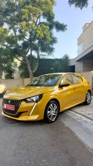 Peugeot 208 1.2 PureTech Active — fotografia 1