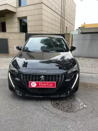Peugeot 208 1.2 PureTech Allure — fotografia 1
