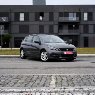 Peugeot 308 1.5 BlueHDi Business Line — fotografia 1