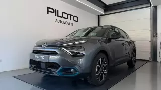 Citroën e-C4 X 50 kWh Shine Pack — fotografia 1