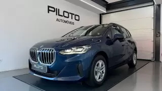 BMW 216 Active Tourer i Auto — fotografia 1