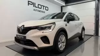 Renault Captur 1.0 TCe Evolution Bi-Fuel — fotografia 1