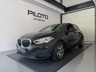 BMW 116 d Line Luxury — fotografia 1