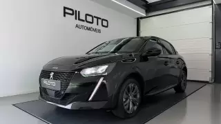 Peugeot e-208 ACTIVE PACK — fotografia 1