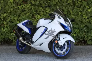Suzuki GSX 1300 R Hayabusa — fotografia 1