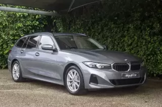 BMW 320 e Line Sport Auto — fotografia 1