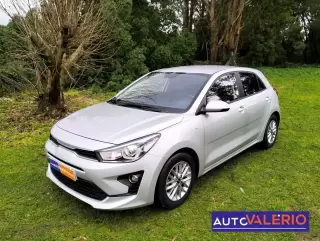 Kia Rio 1.2 CVVT Urban — fotografia 1