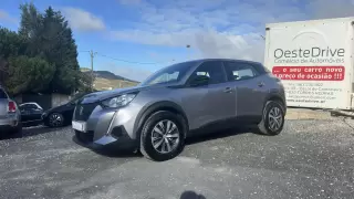 Peugeot 2008 1.2 PureTech Active Pack — fotografia 1